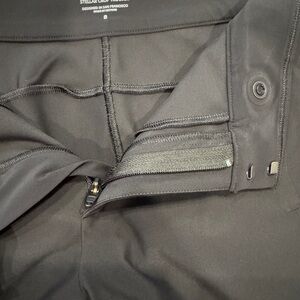 Athleta Women’s Black Athletic Cropped Pants